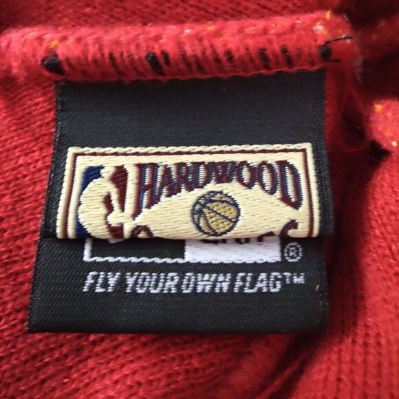 New Era Hardwood Classics Houston Rockets Pom Beanie Winter Hat - Picture 3 of 4